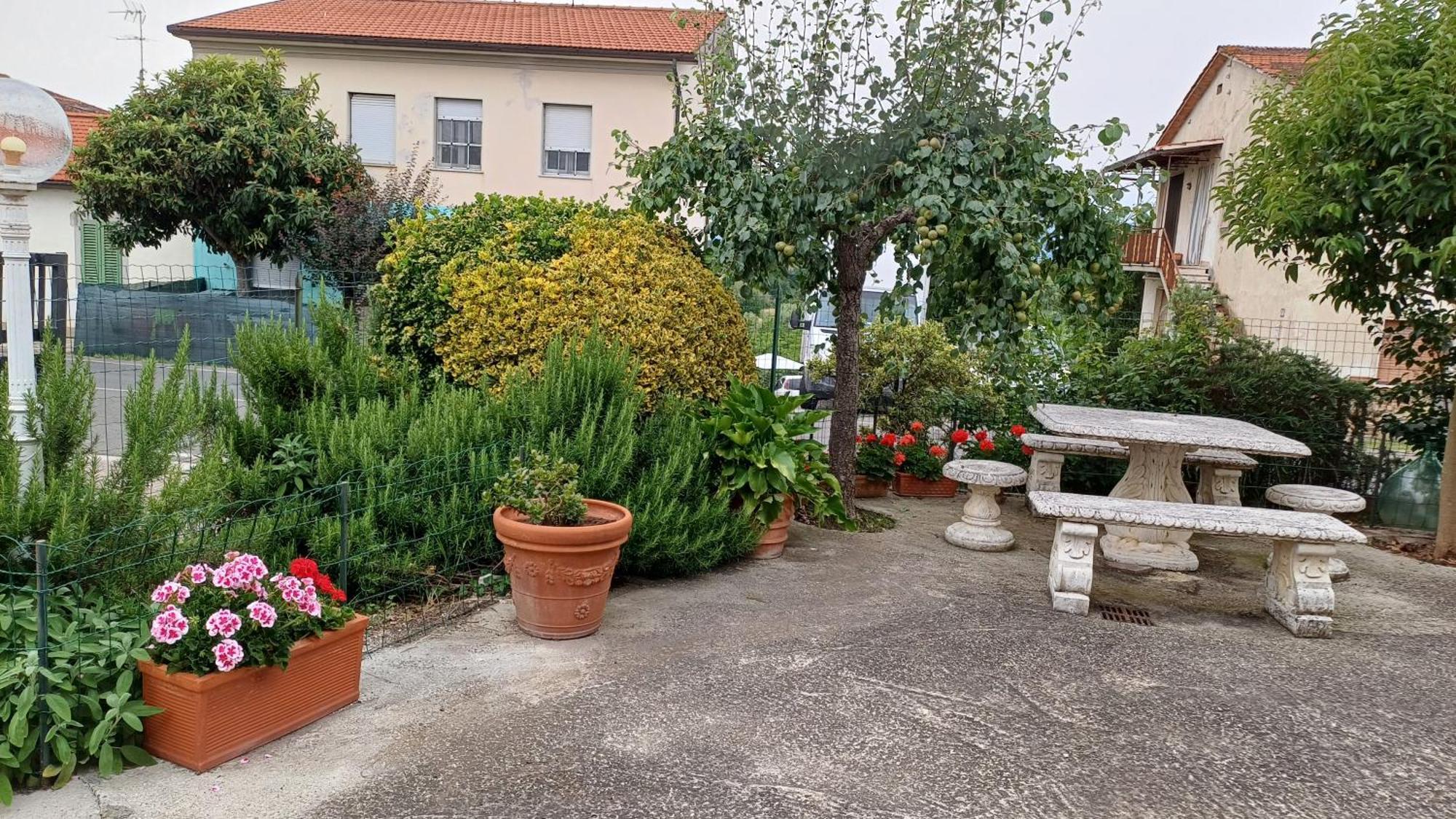 Casa Vacanze Luisa Lazzeretto Kültér fotó
